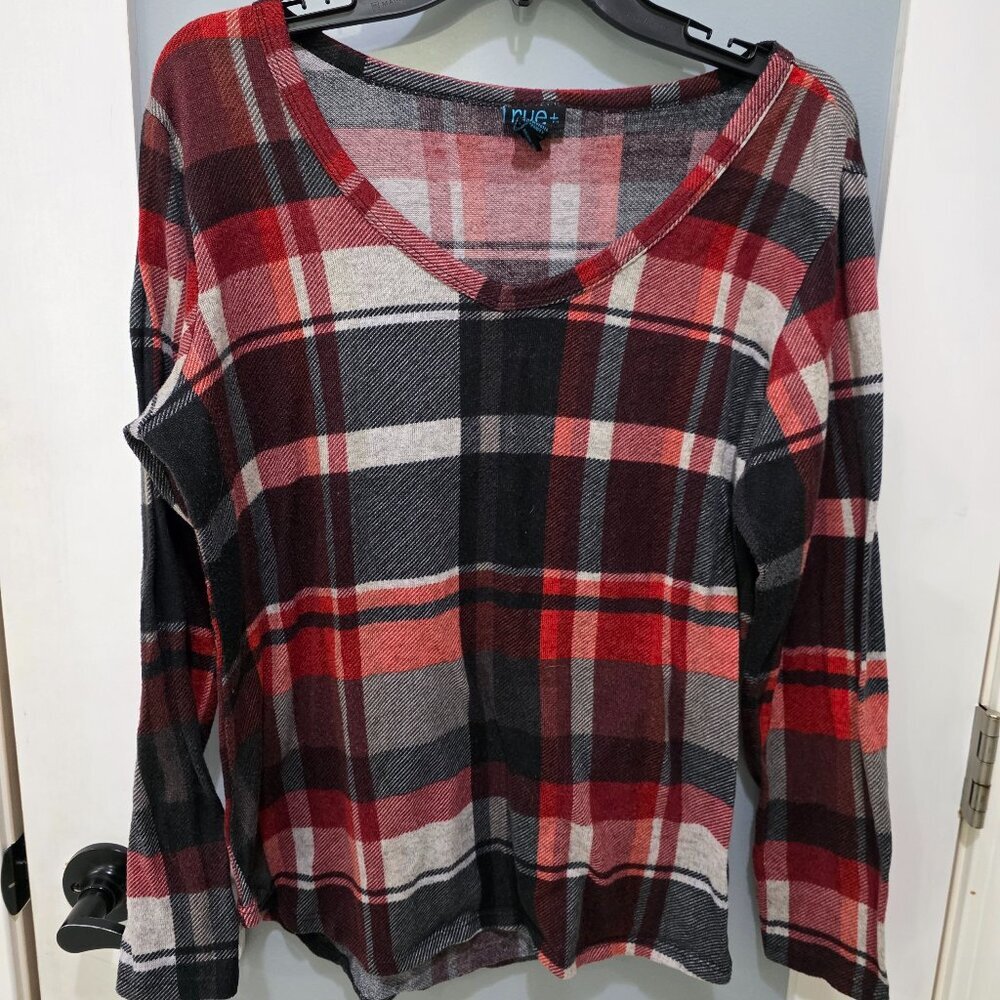 Rue+ Women’s 2X‎ Red Buffalo Plaid Long Sleeve Tee | Soft Flannel Knit Top